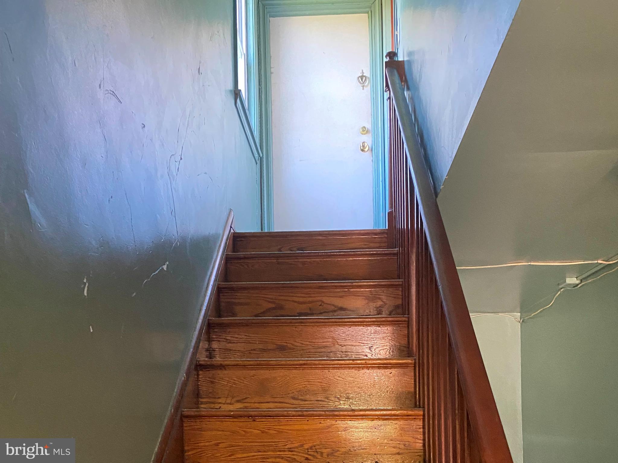 GUILFORD - Commercial Sale