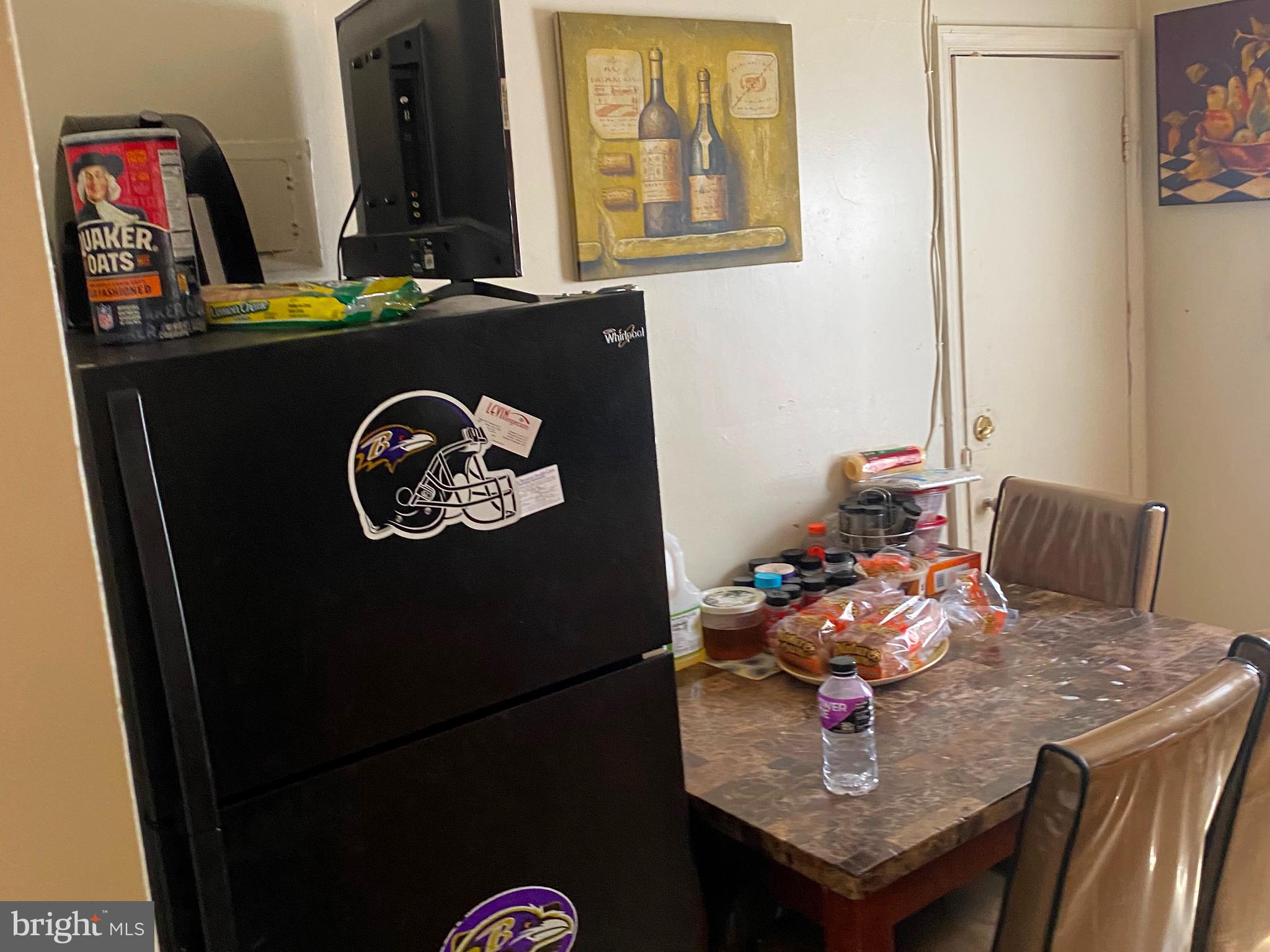 GUILFORD - Commercial Sale