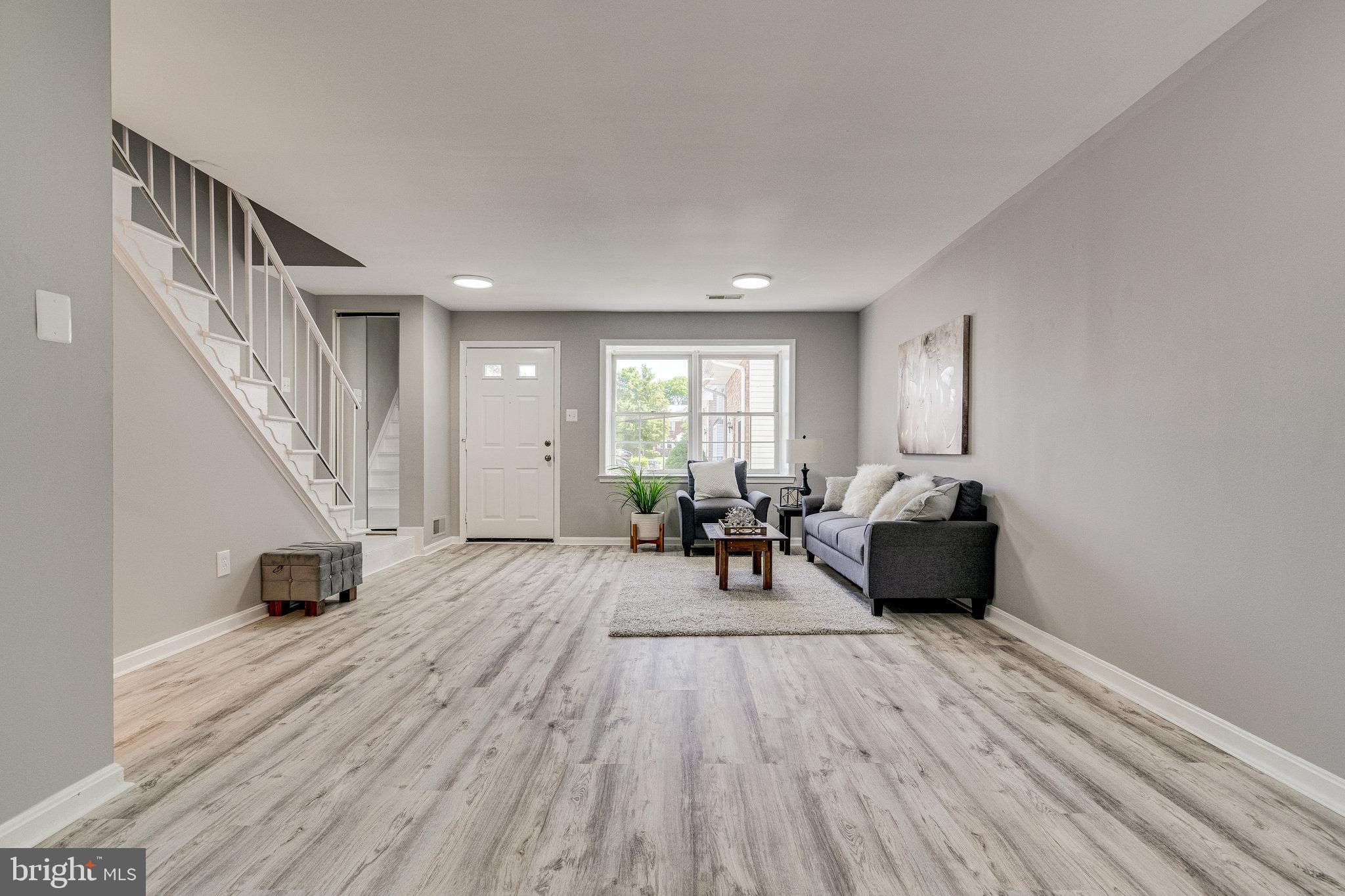 BEDFORD PARK - Residential