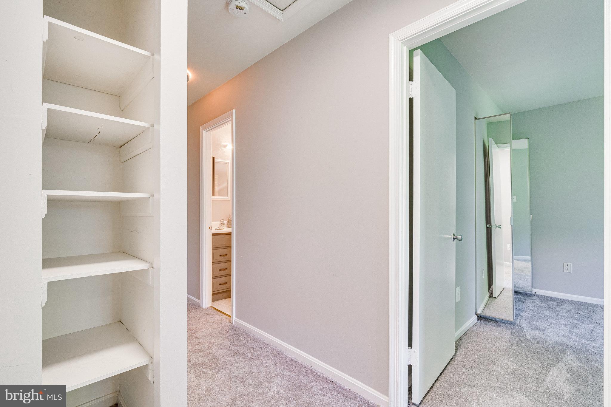 BEDFORD PARK - Residential