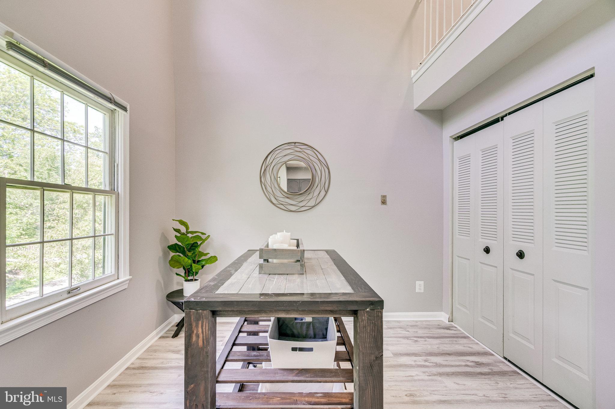 BEDFORD PARK - Residential