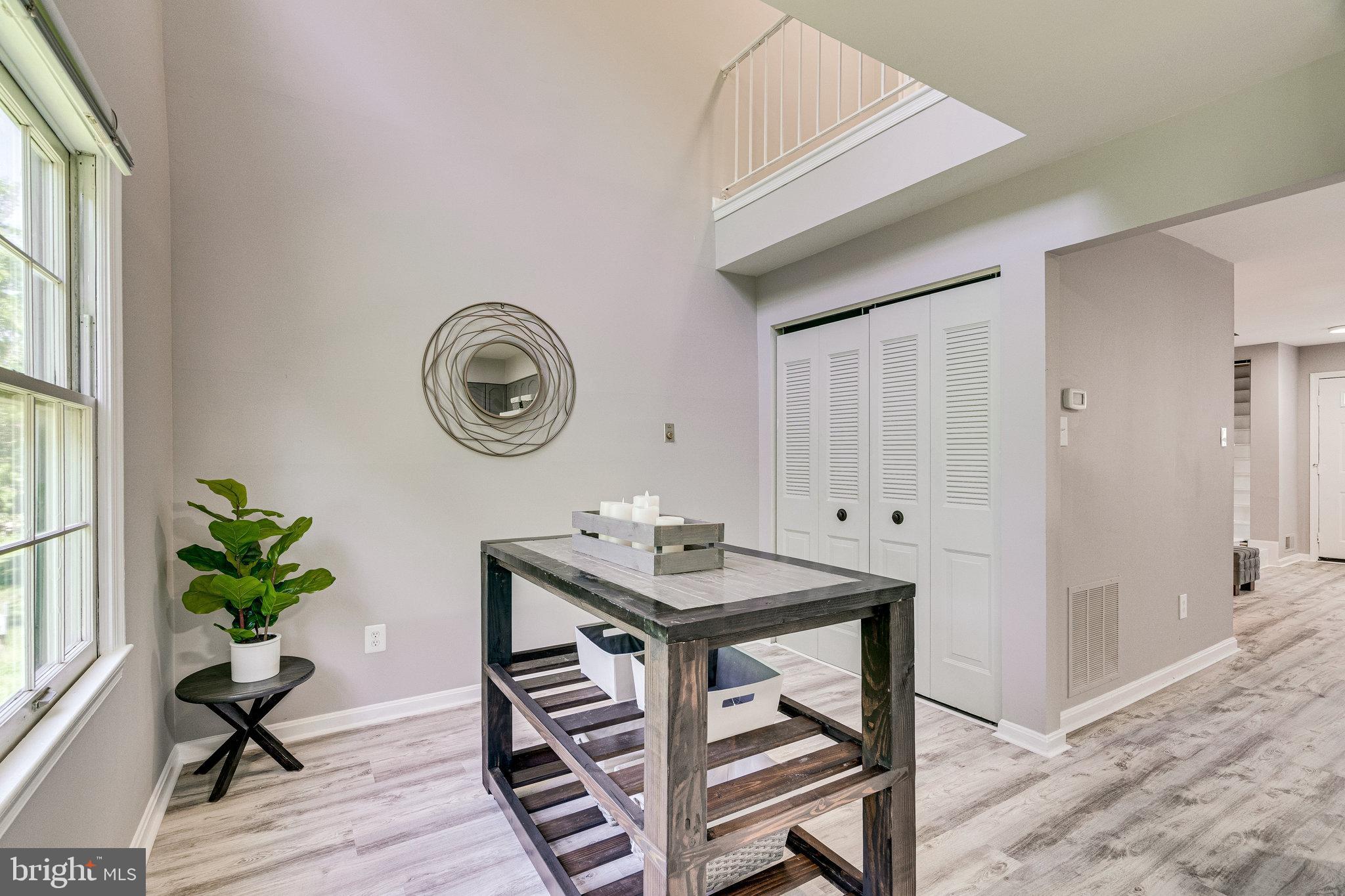 BEDFORD PARK - Residential