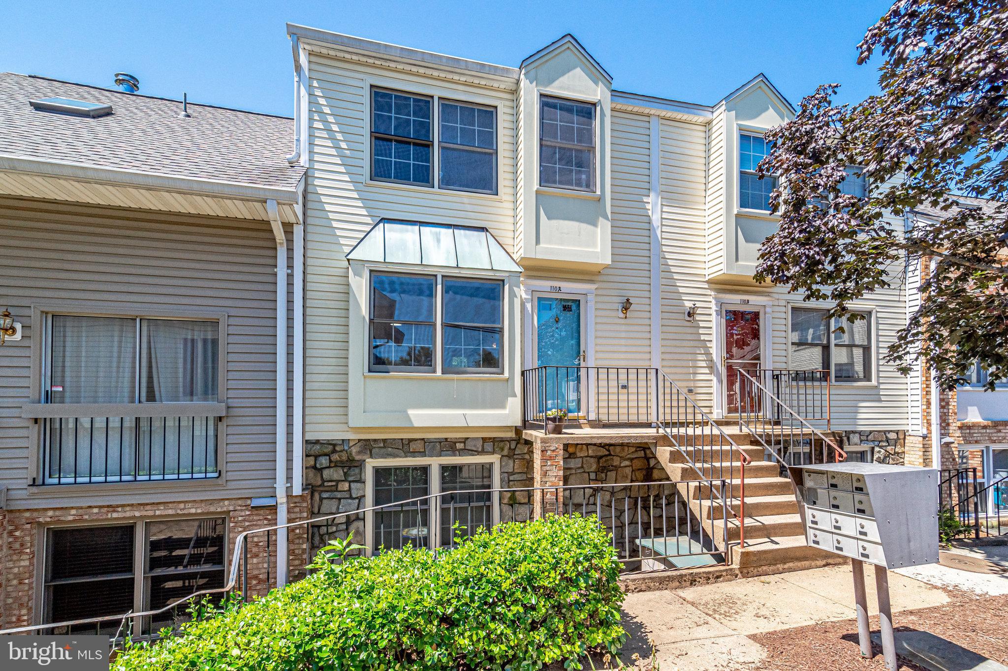 BEDFORD PARK - Residential