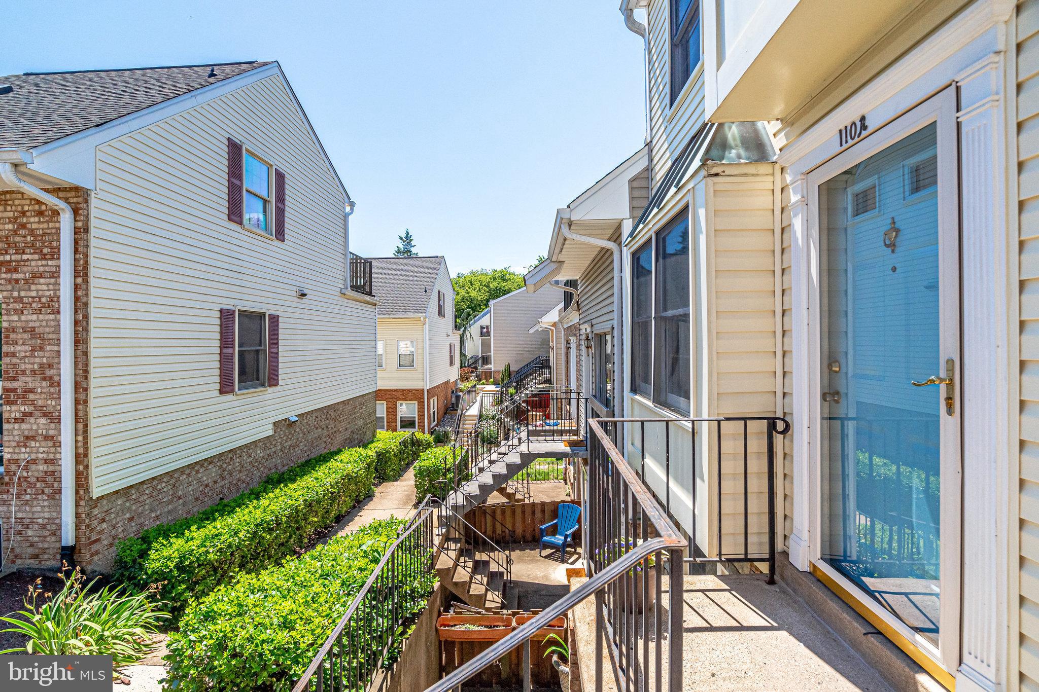 BEDFORD PARK - Residential