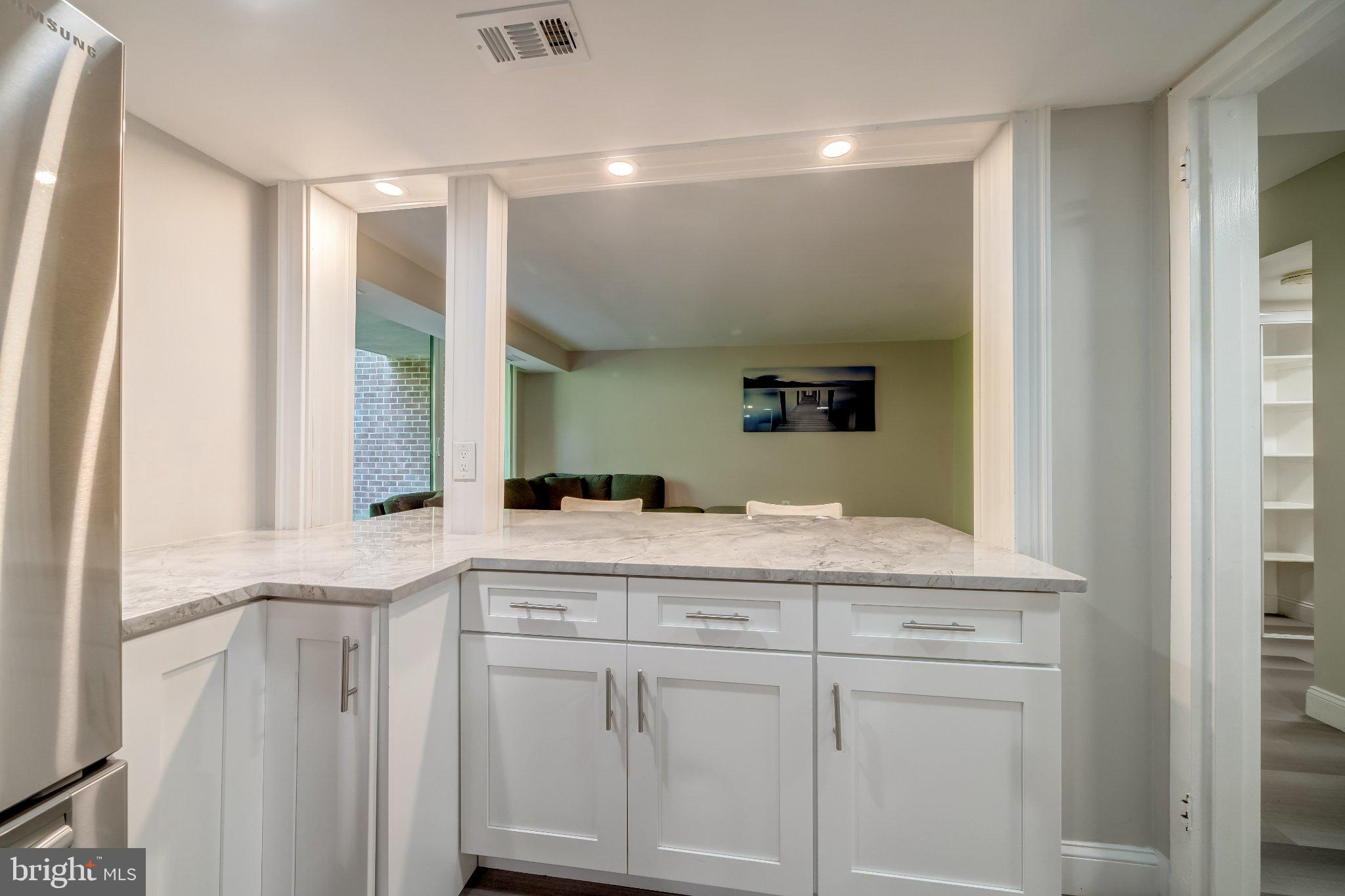 NORTHGATE CONDO - Residential