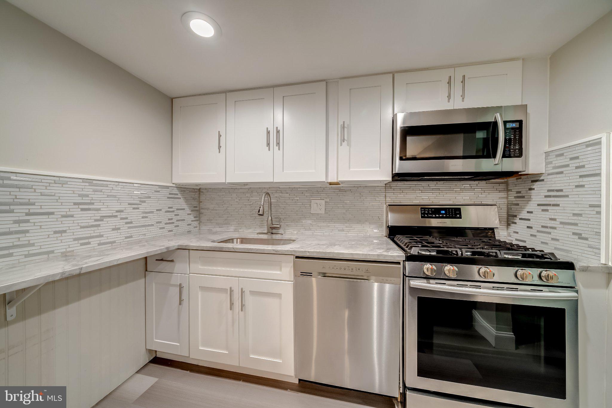 NORTHGATE CONDO - Residential