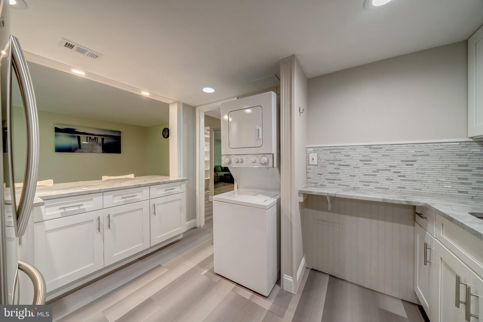 NORTHGATE CONDO - Residential