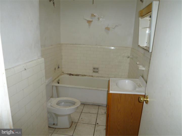 GRAYS FERRY - Residential