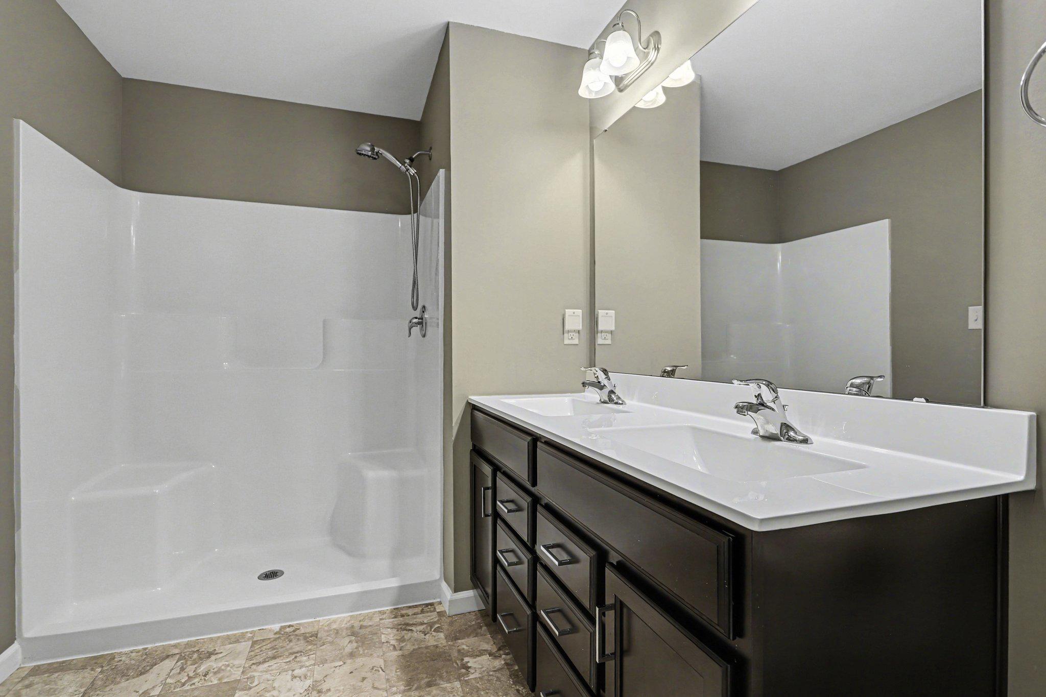 CREEKVALE - Residential