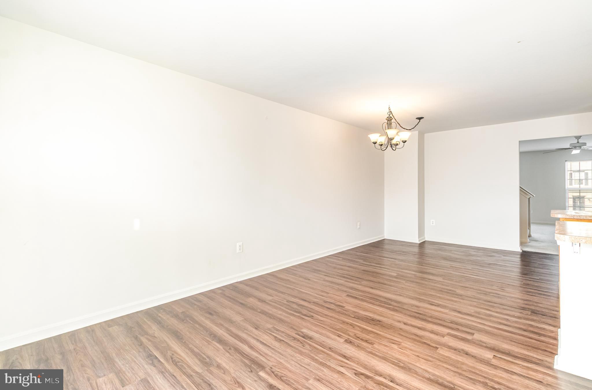 WELLINGTON MANOR - Residential