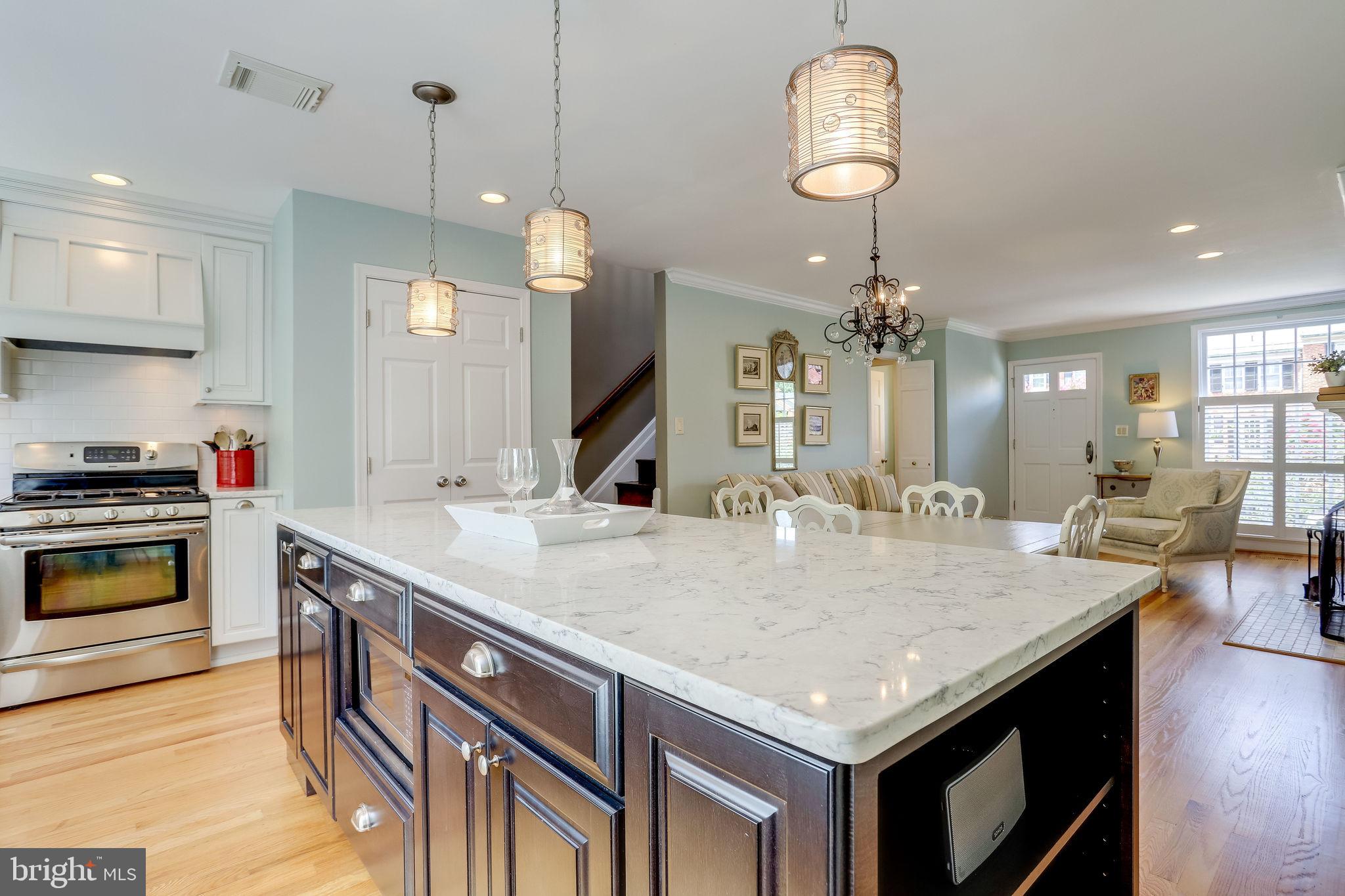 YATES GARDENS - Residential