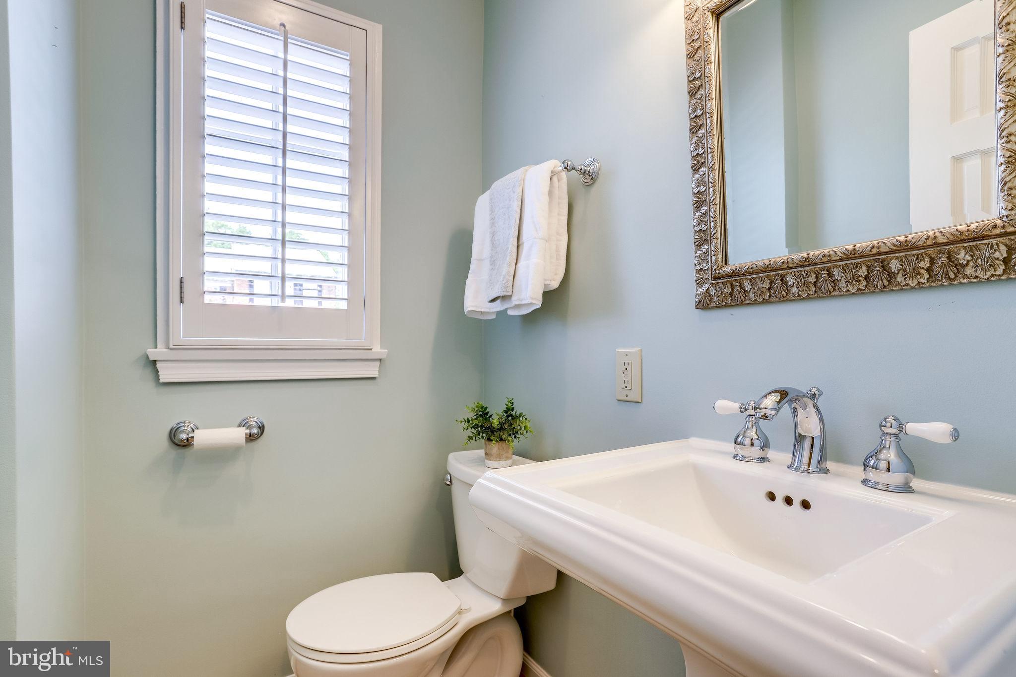 YATES GARDENS - Residential