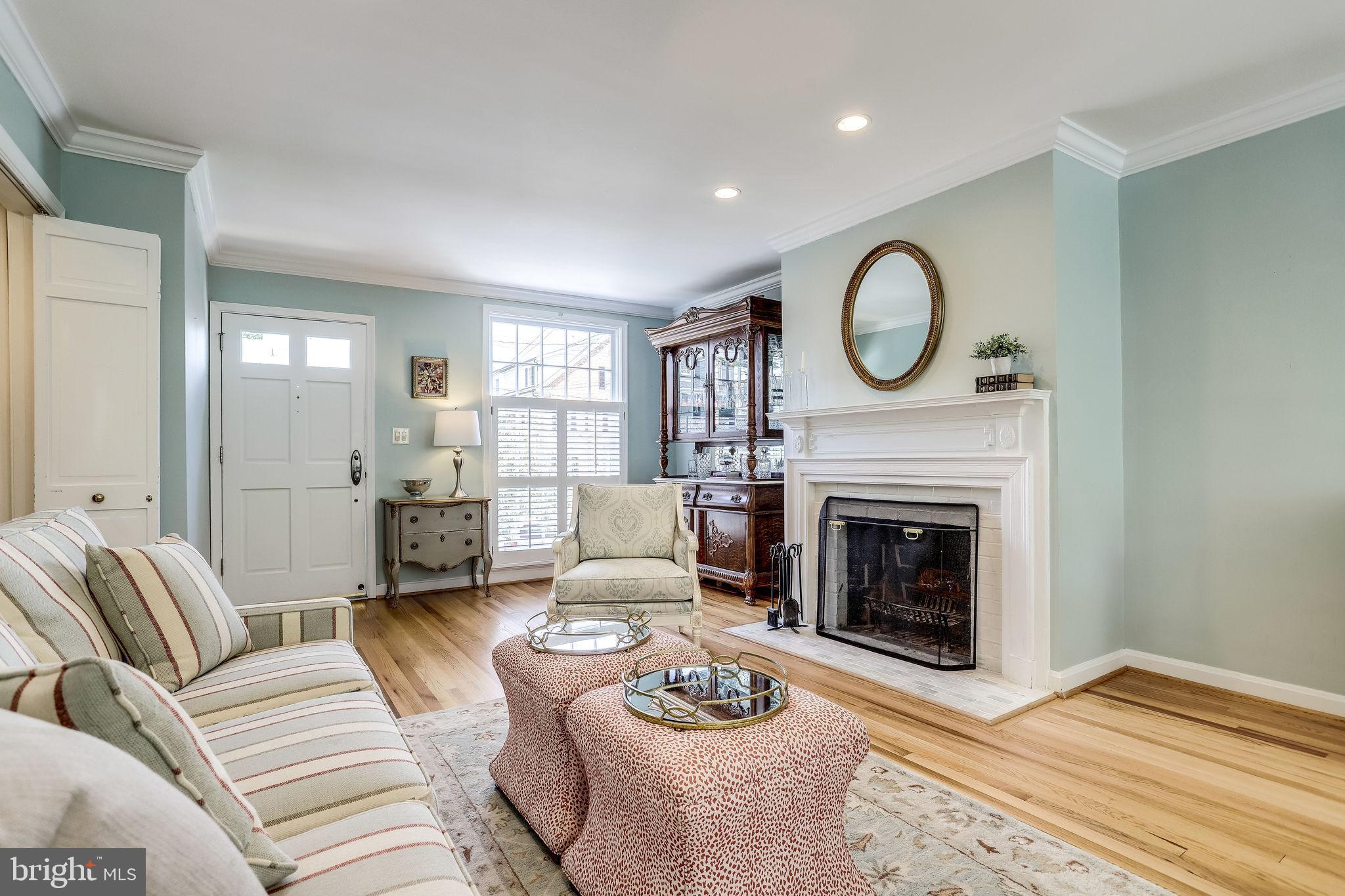 YATES GARDENS - Residential