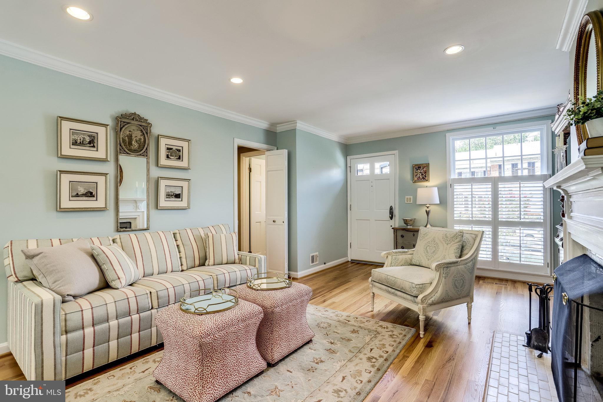 YATES GARDENS - Residential