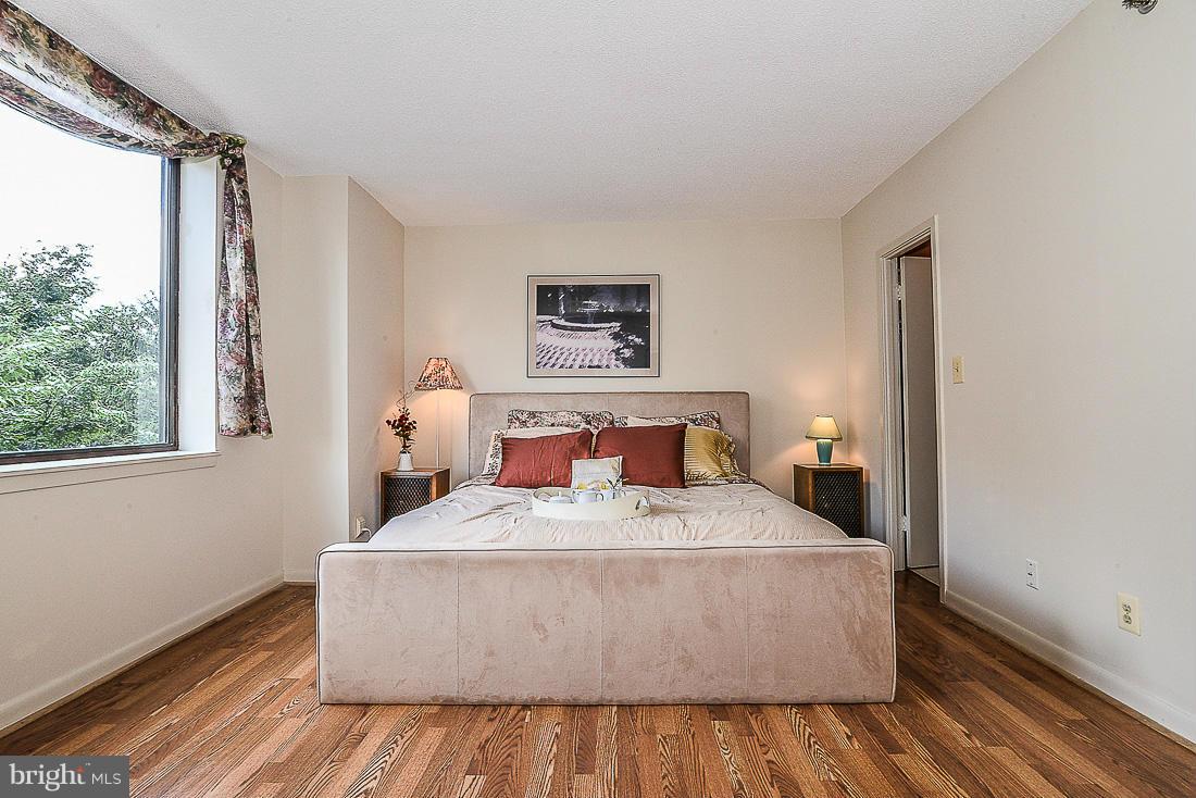 SKYLINE HOUSE - Residential