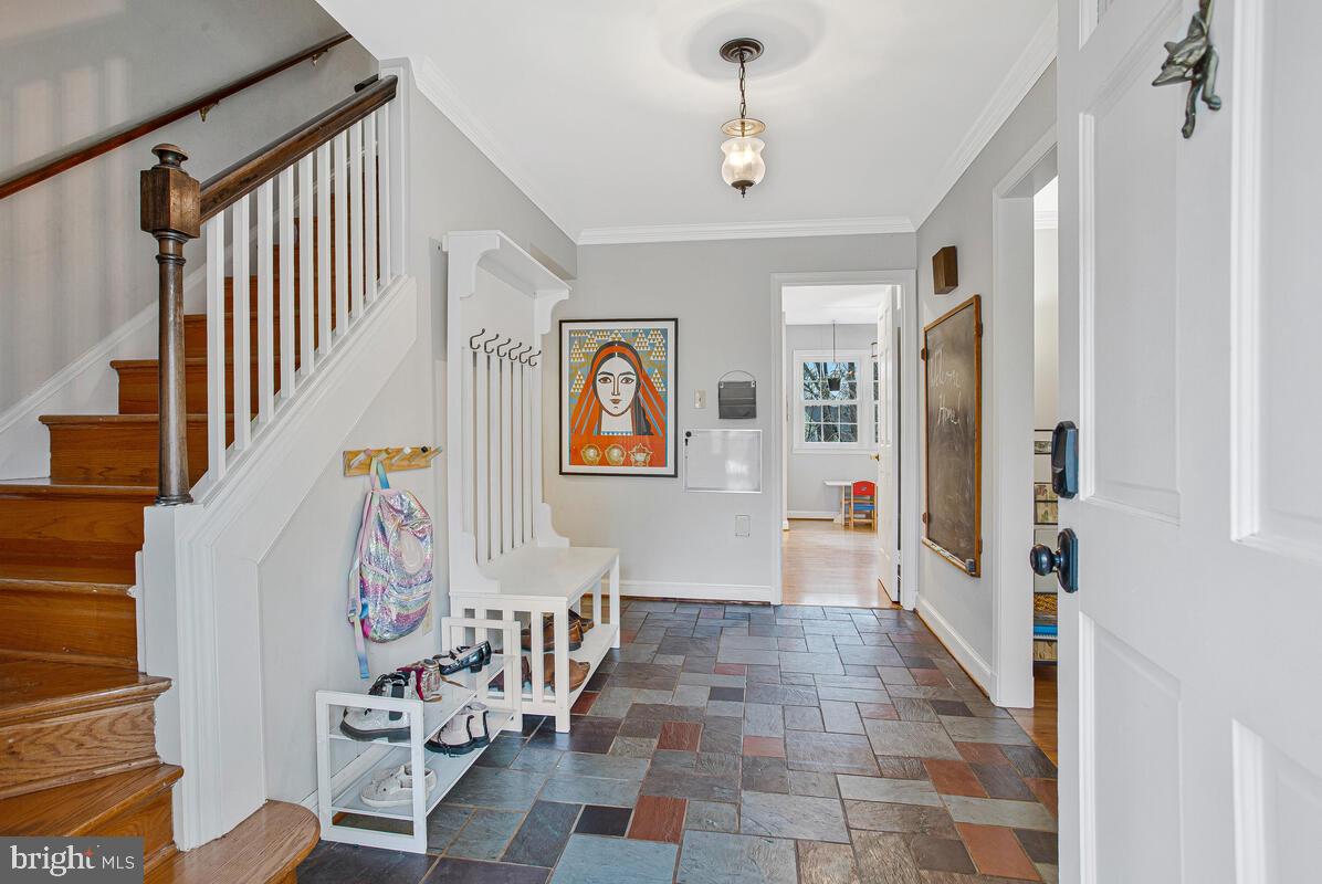 ROLLANDWOOD - Residential Lease