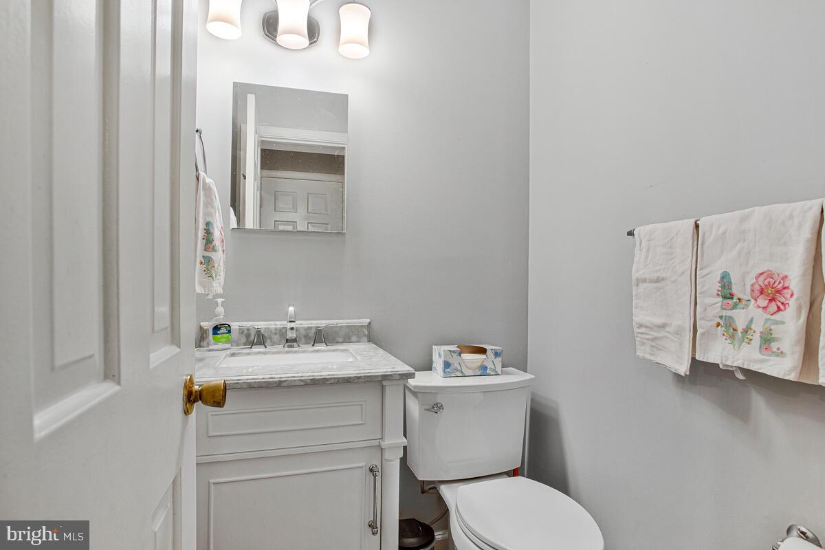 ROLLANDWOOD - Residential Lease