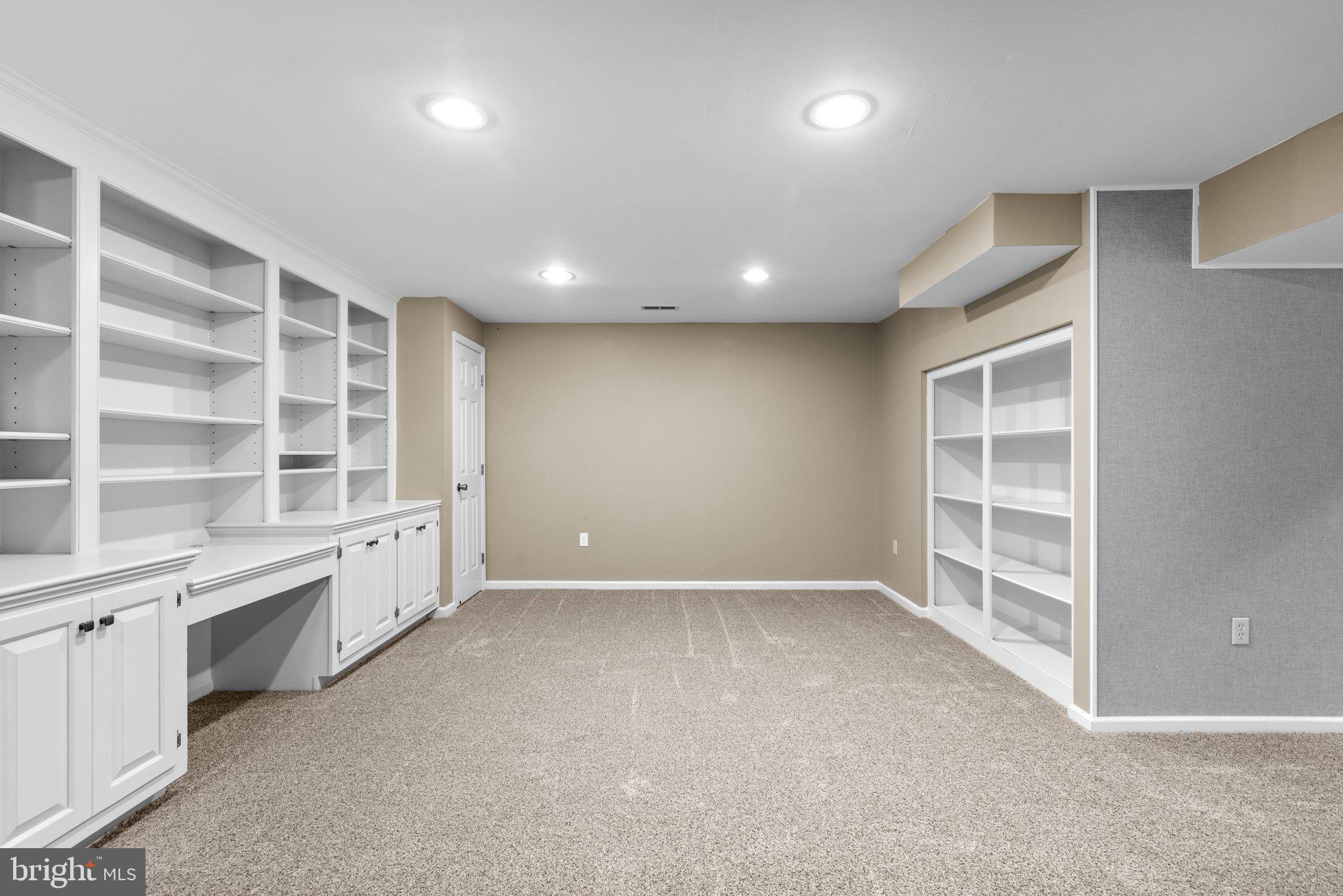 LAKEVIEW AT BUCKSKIN RIDGE - Residential