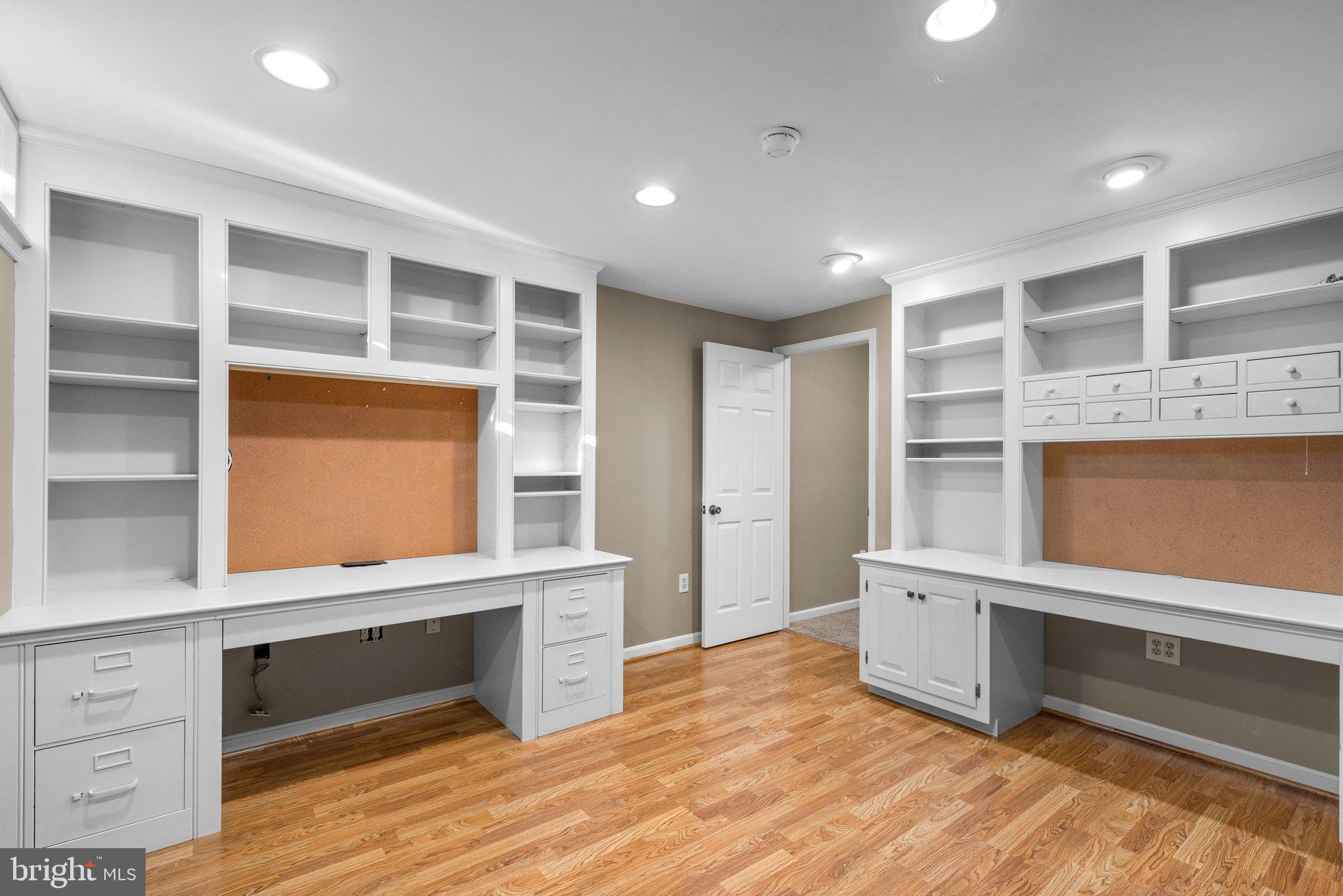 LAKEVIEW AT BUCKSKIN RIDGE - Residential