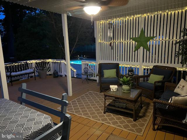 CROSS POINT - Residential