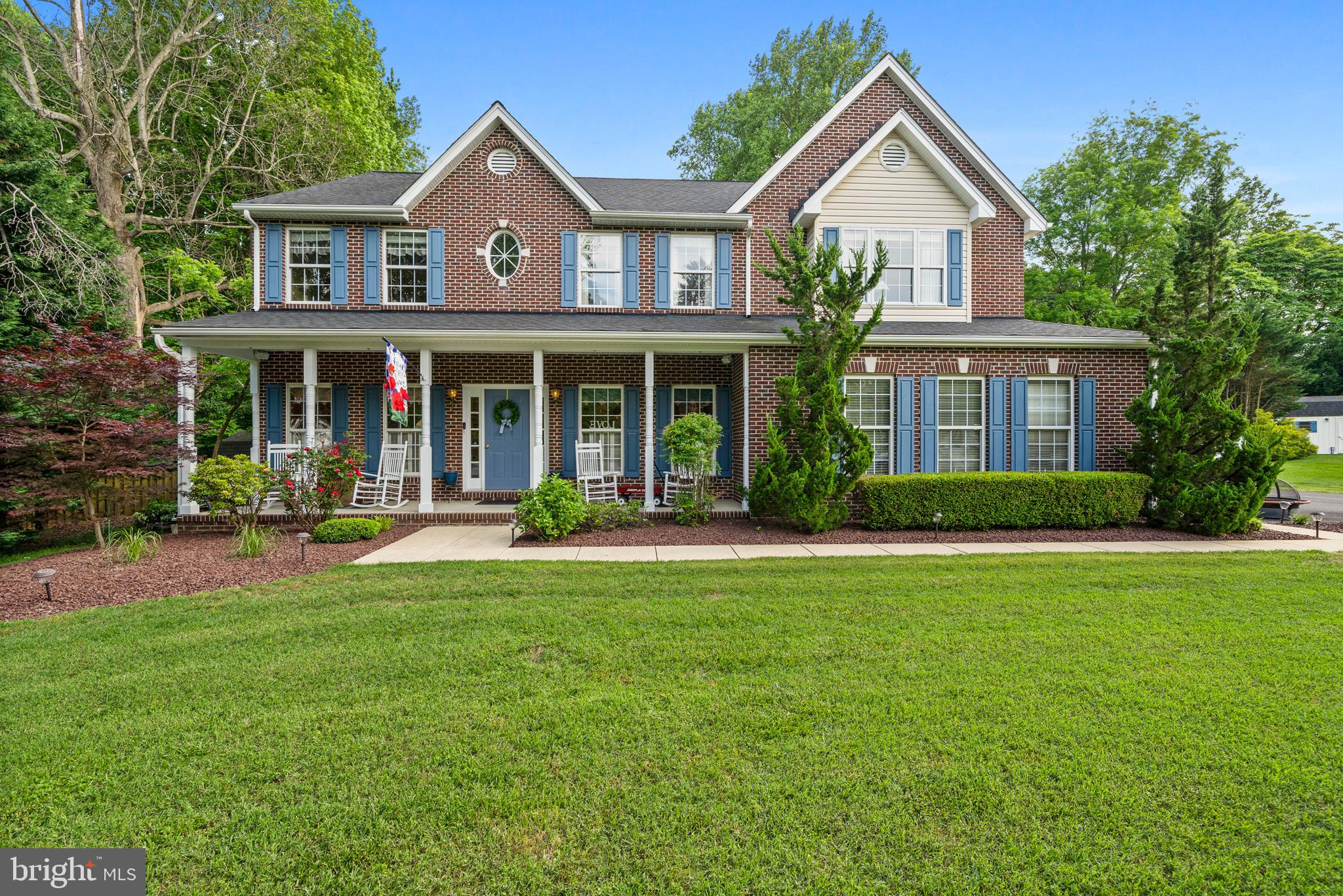 CROSS POINT - Residential