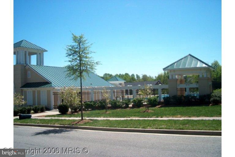 WOODVIEW VILLAGE - Residential