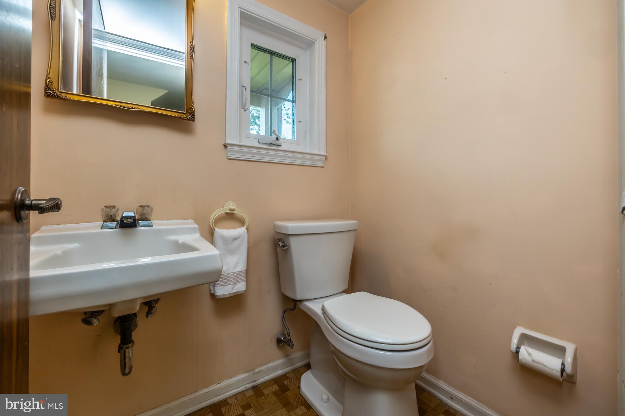 RHONDDA - Residential