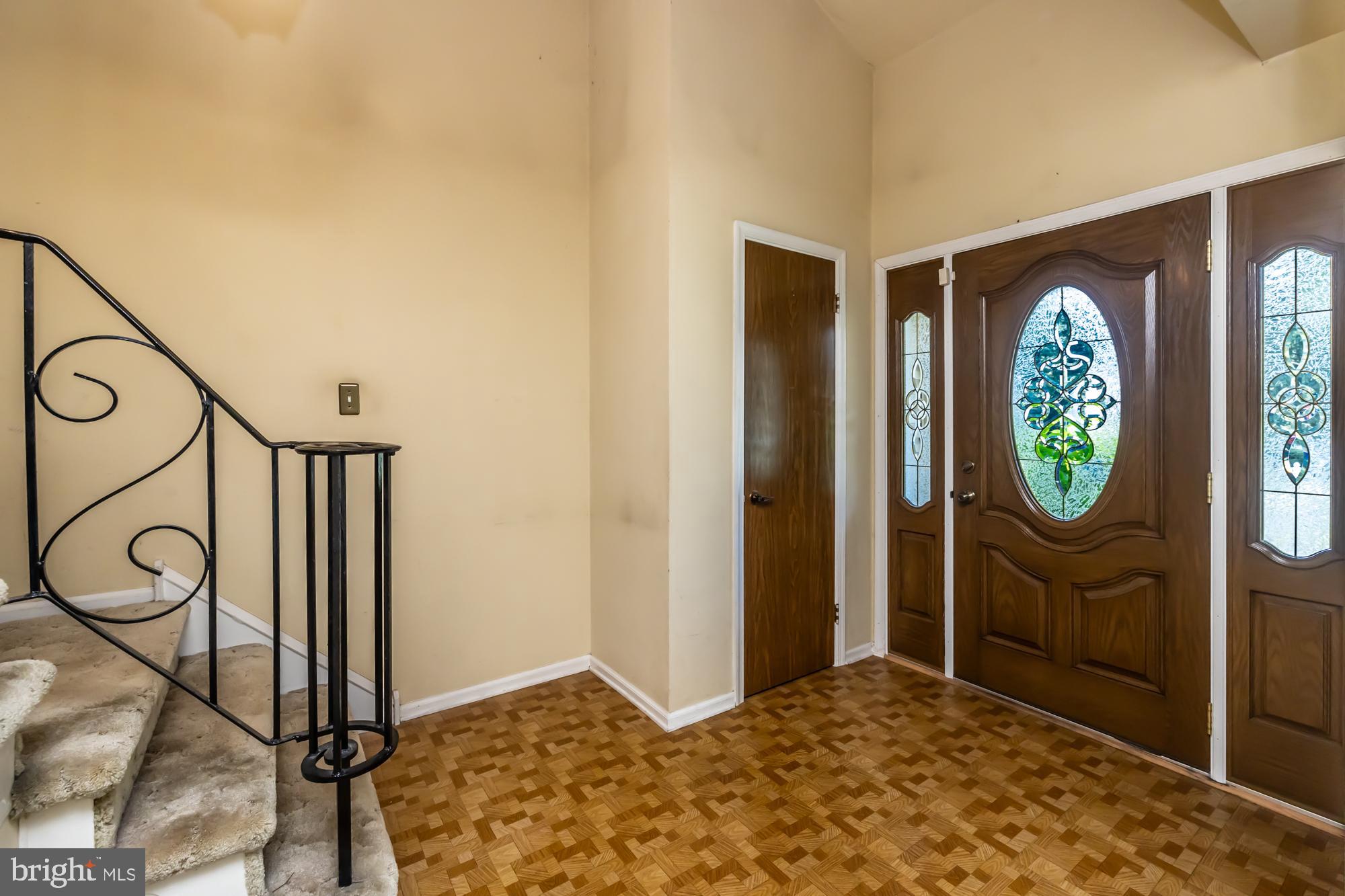 RHONDDA - Residential