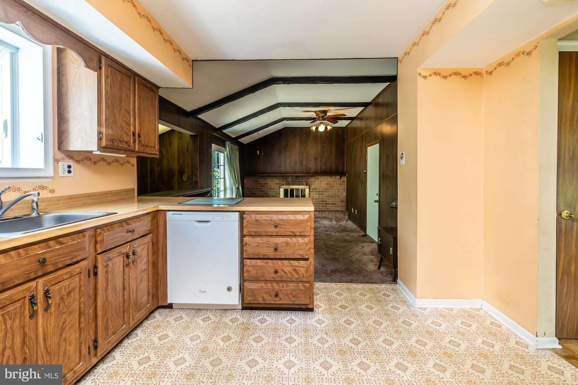 RHONDDA - Residential