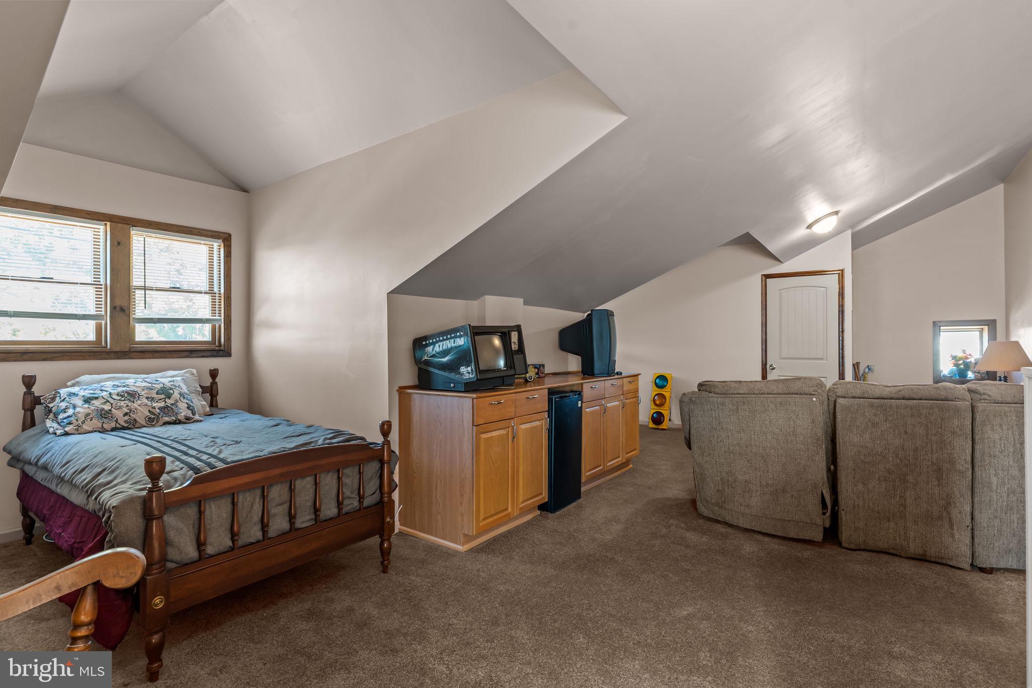 PORT RICHMOND - Residential