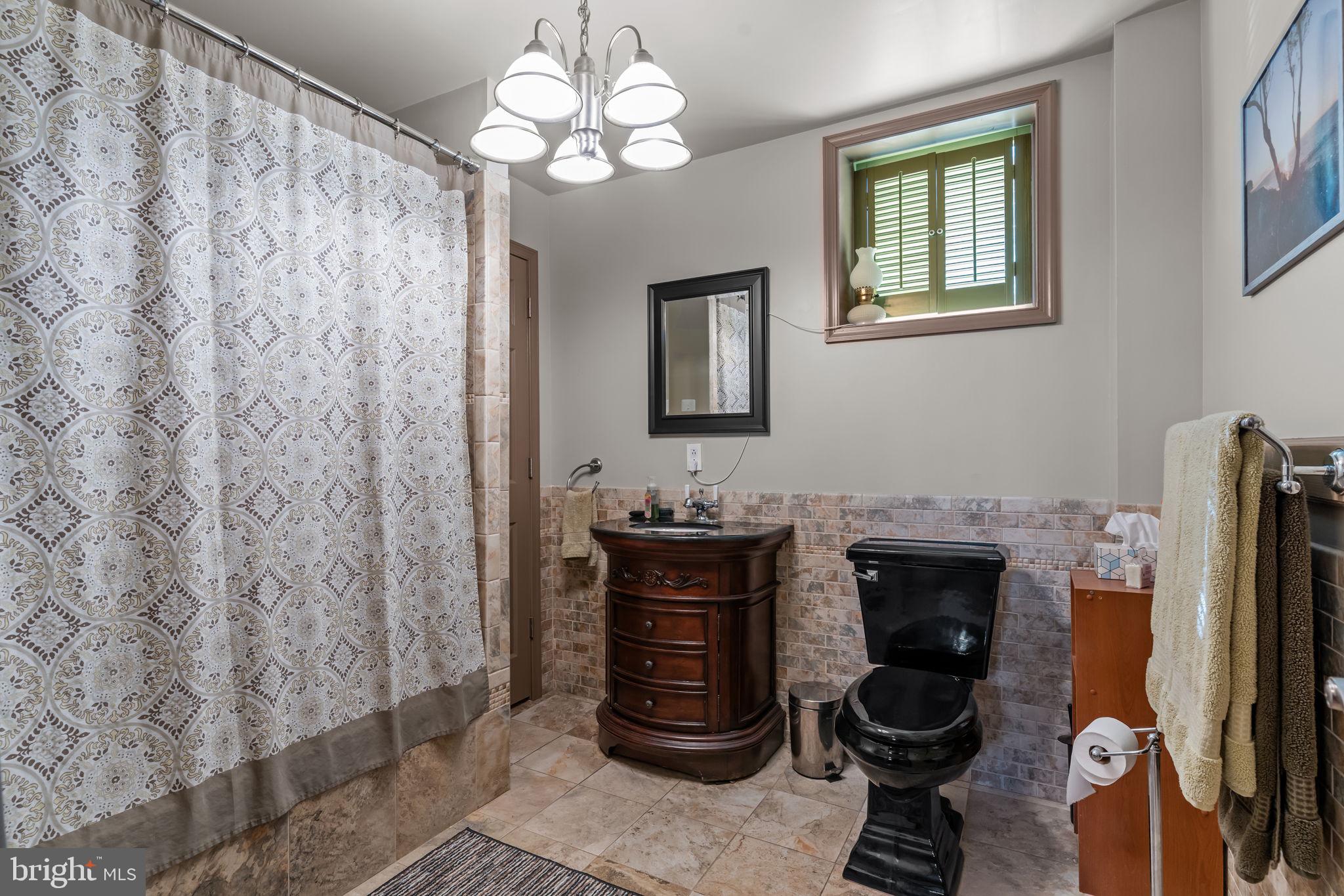 PORT RICHMOND - Residential