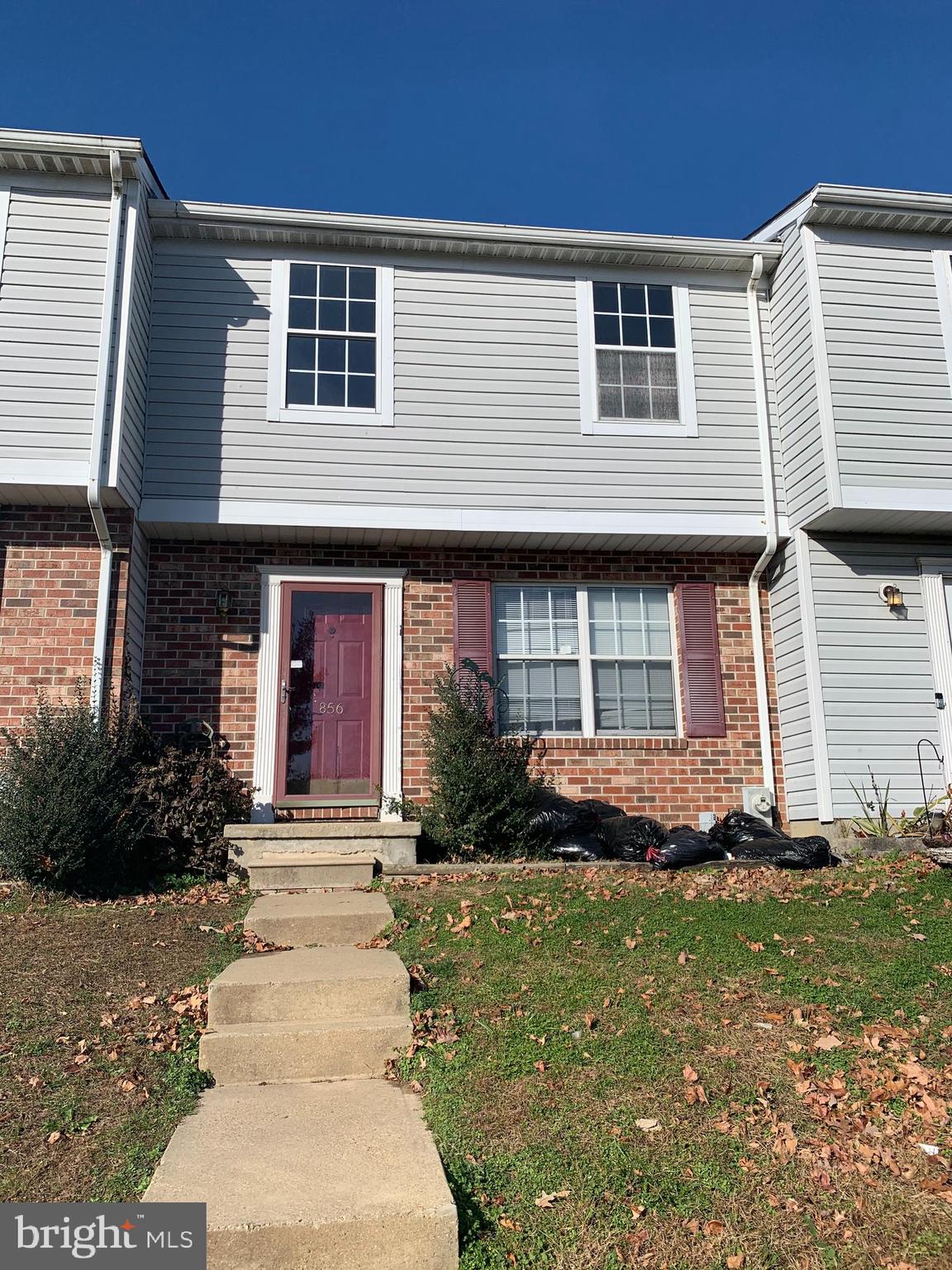 WOODBRIDGE CENTER - Residential