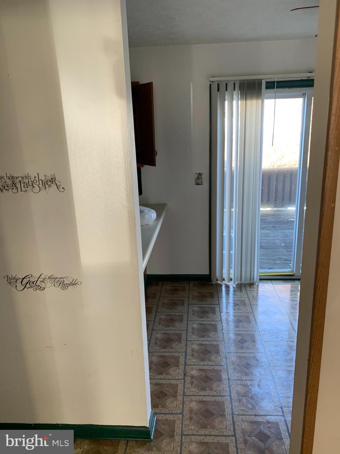 WOODBRIDGE CENTER - Residential