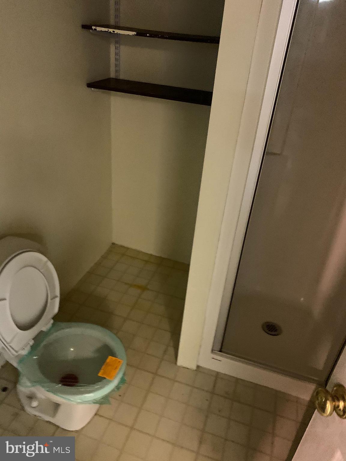 WOODBRIDGE CENTER - Residential