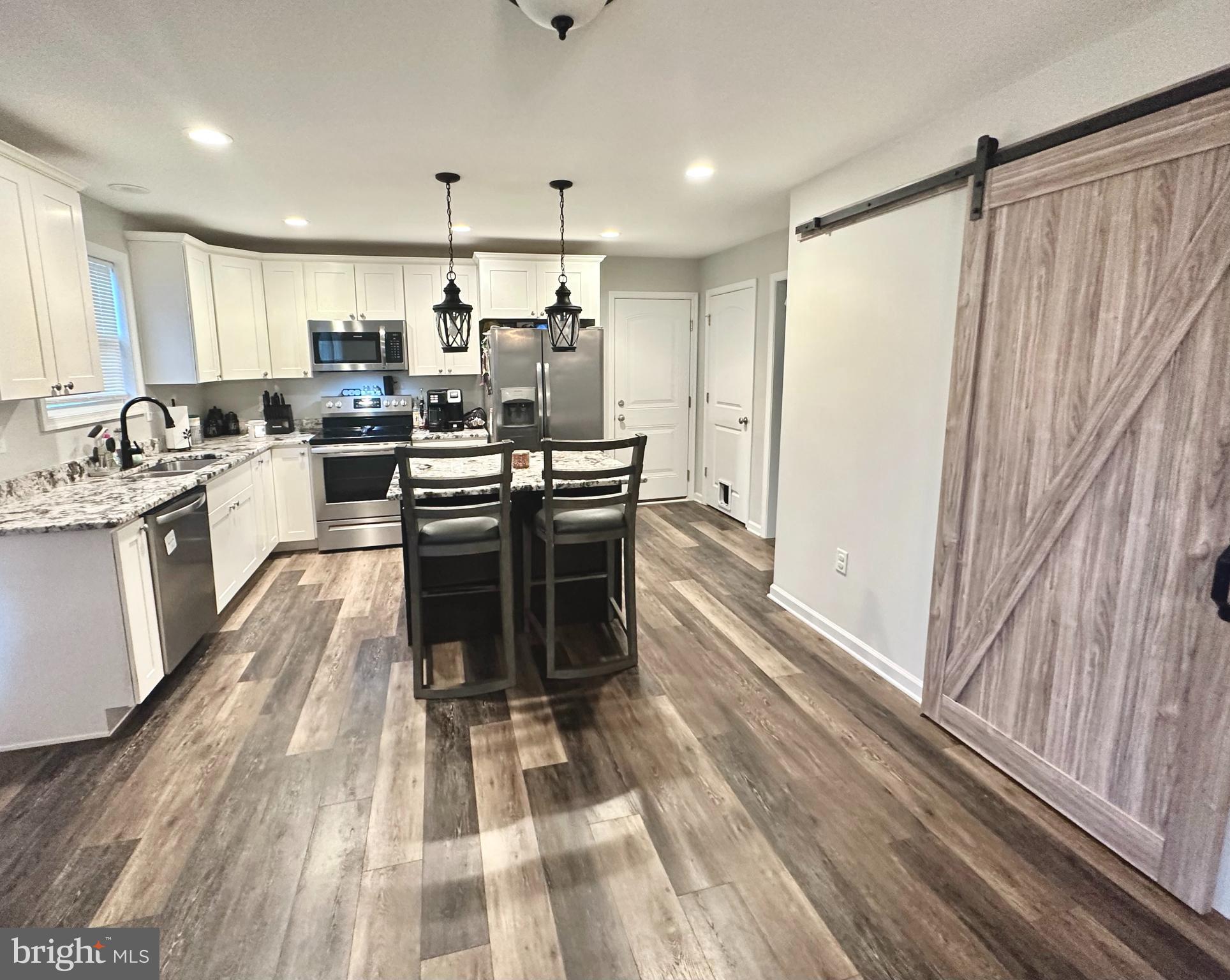 HICKORY RUN II - Residential