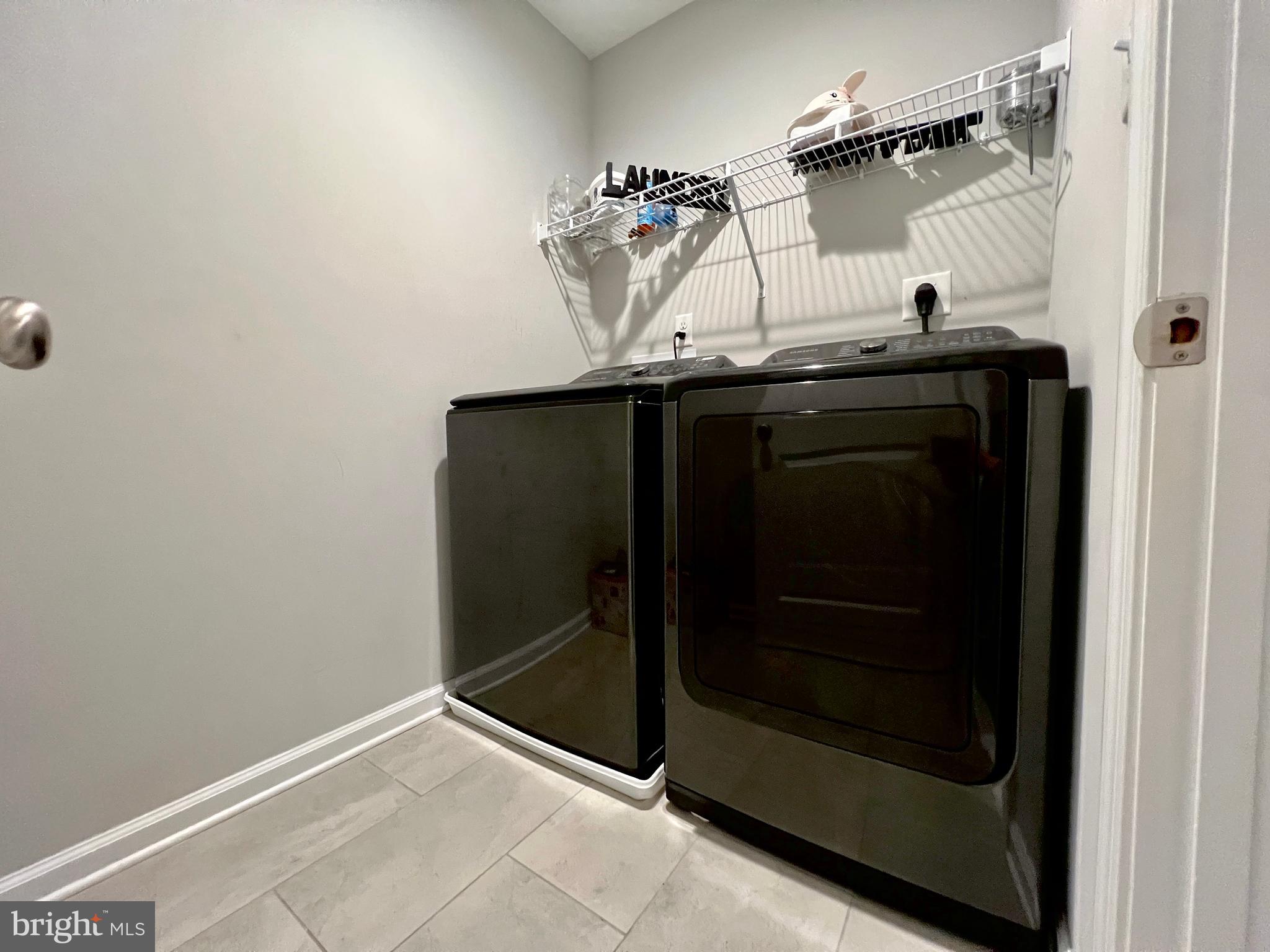 HICKORY RUN II - Residential