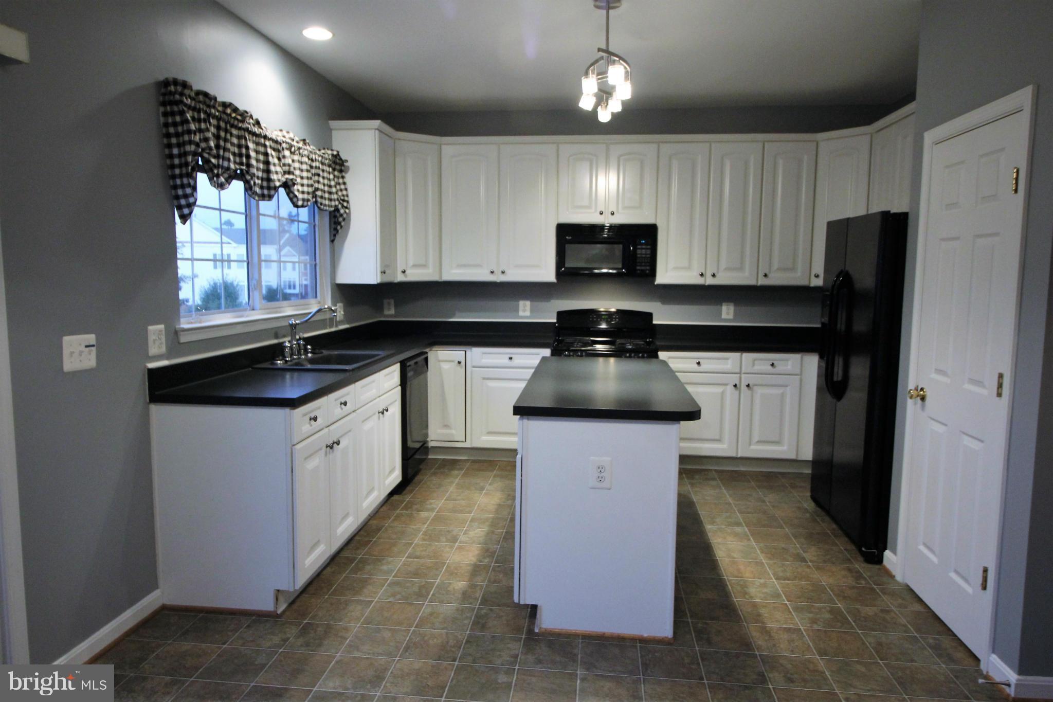 SPRING LAKES - Residential