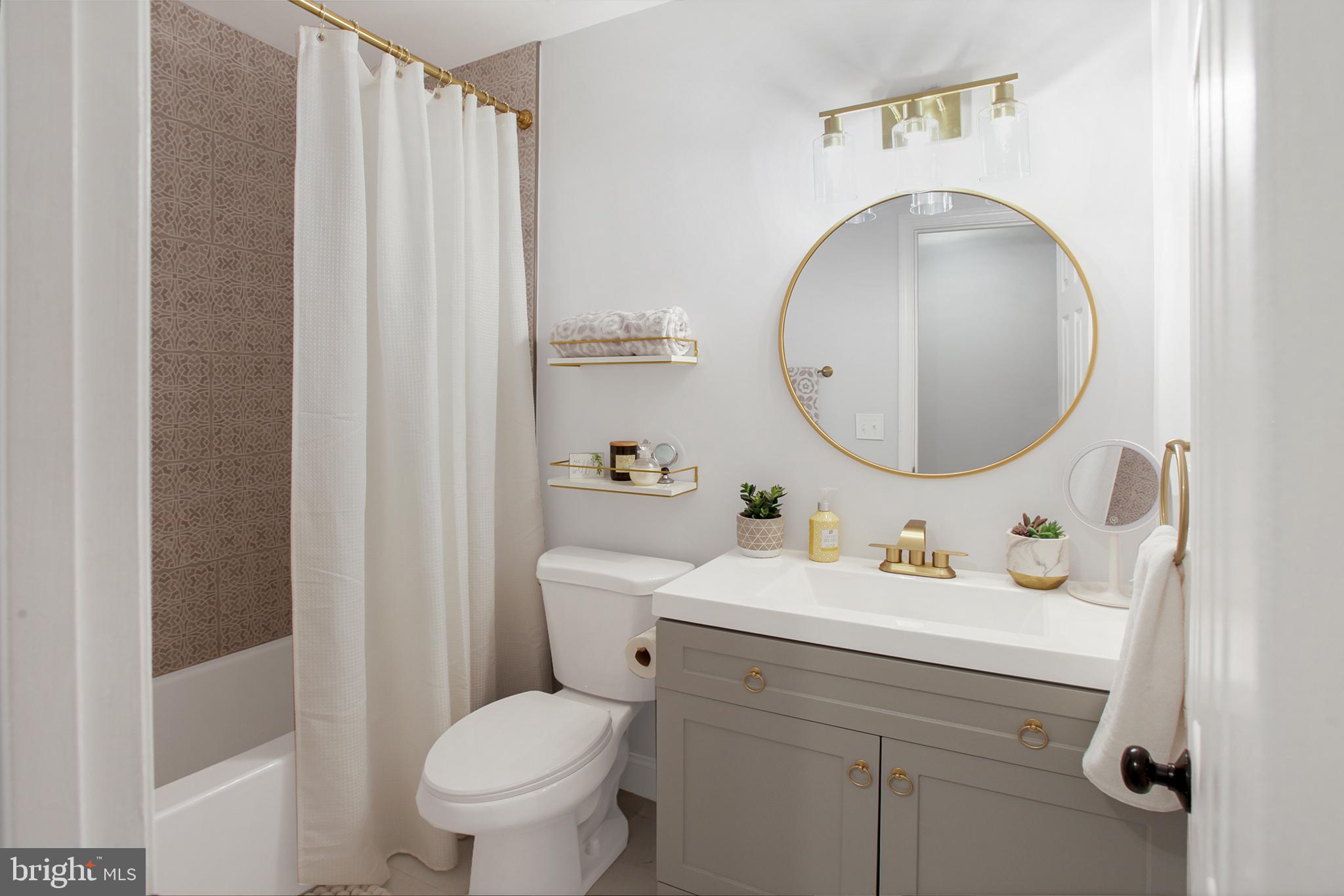 VILLAGES OF PURCELLVILLE - Residential