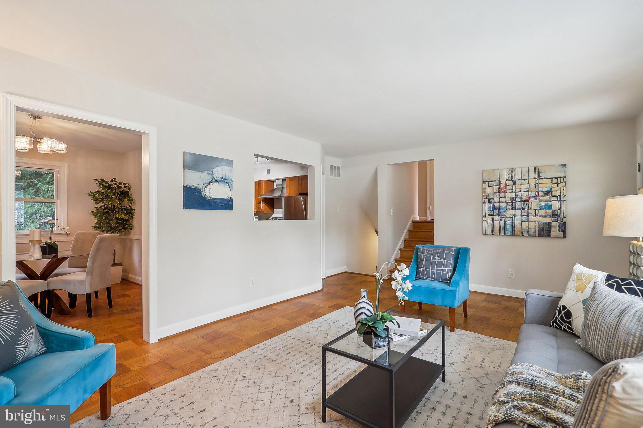 MADISON MANOR - Residential