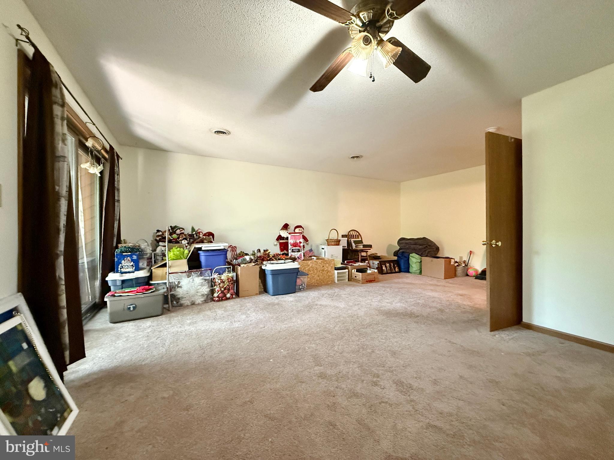 THE WOODS - Residential