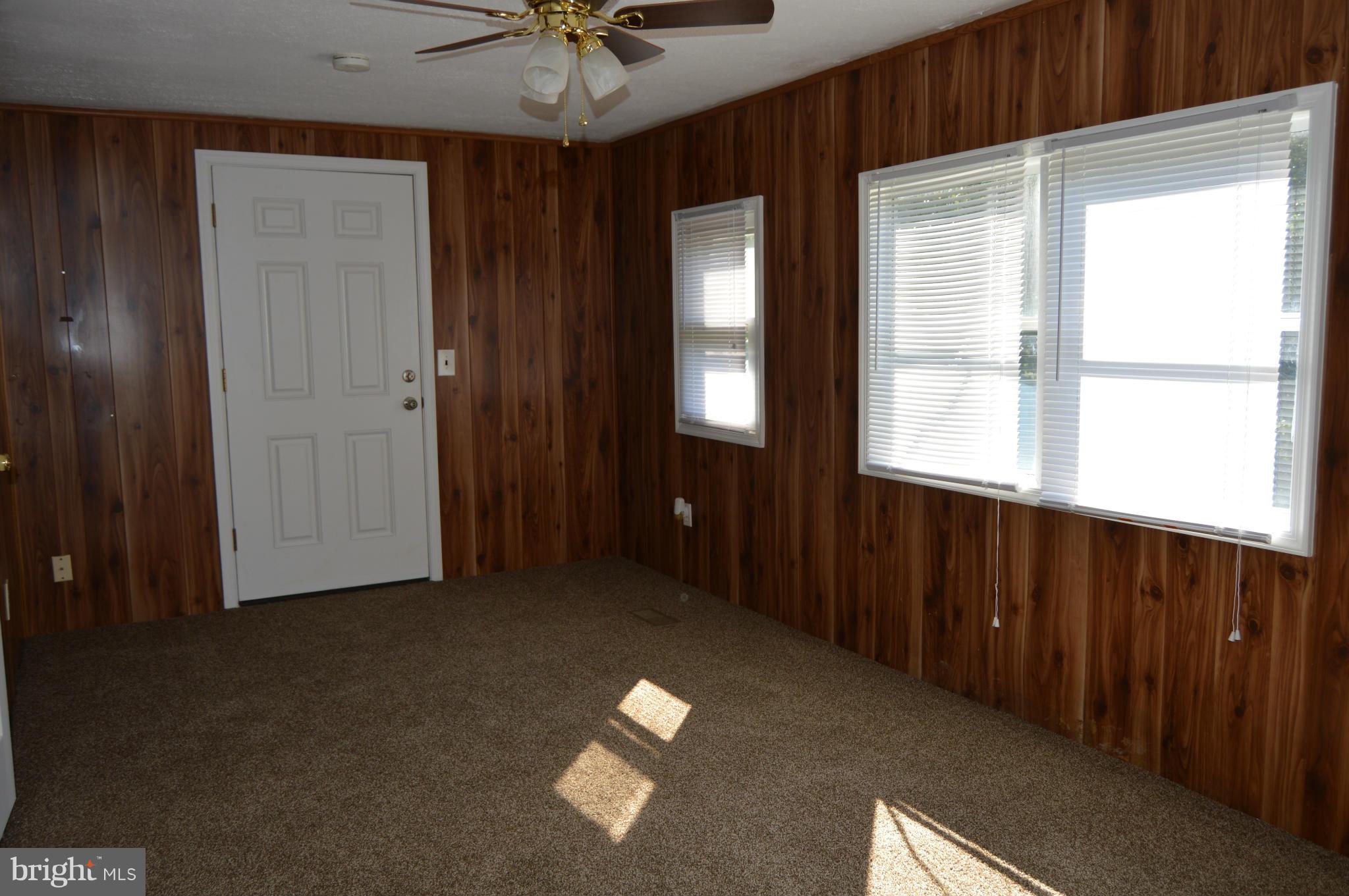 SHEN FARMS MT LAKE - Residential