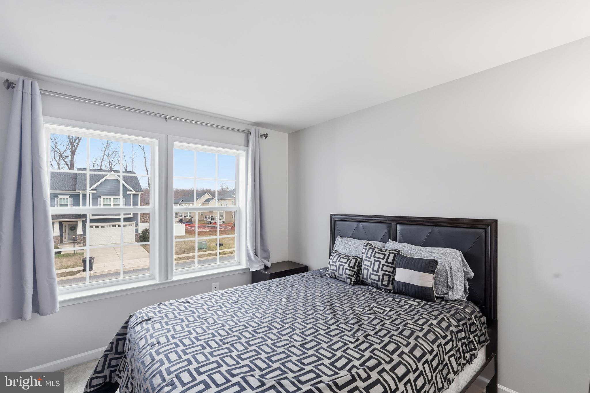 MARSHALL GROVE ESTATES - Residential