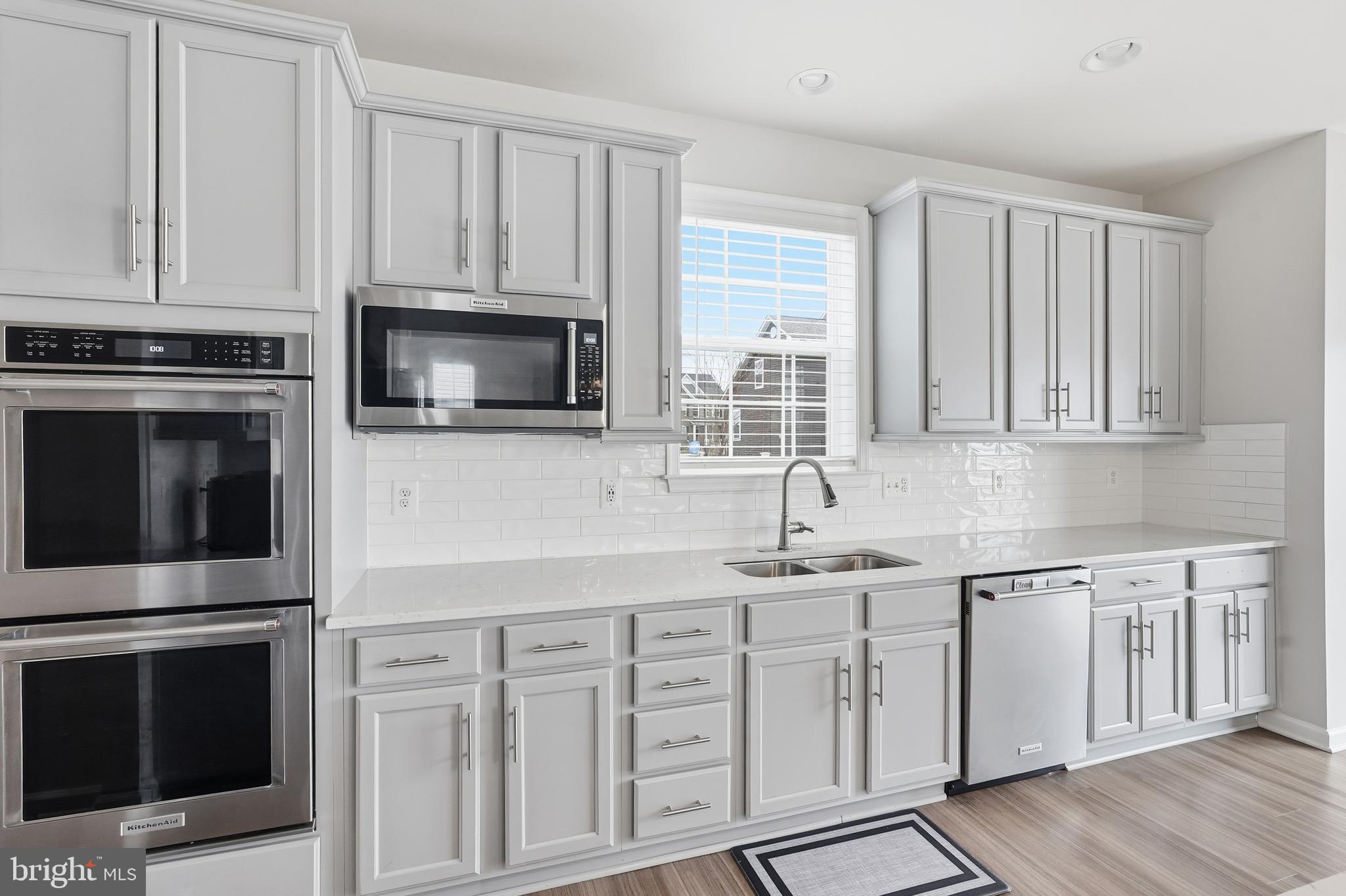 MARSHALL GROVE ESTATES - Residential