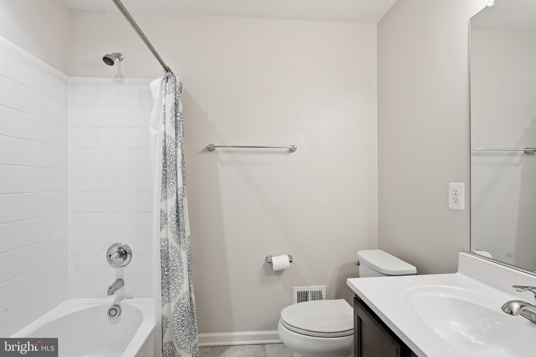 MARSHALL GROVE ESTATES - Residential