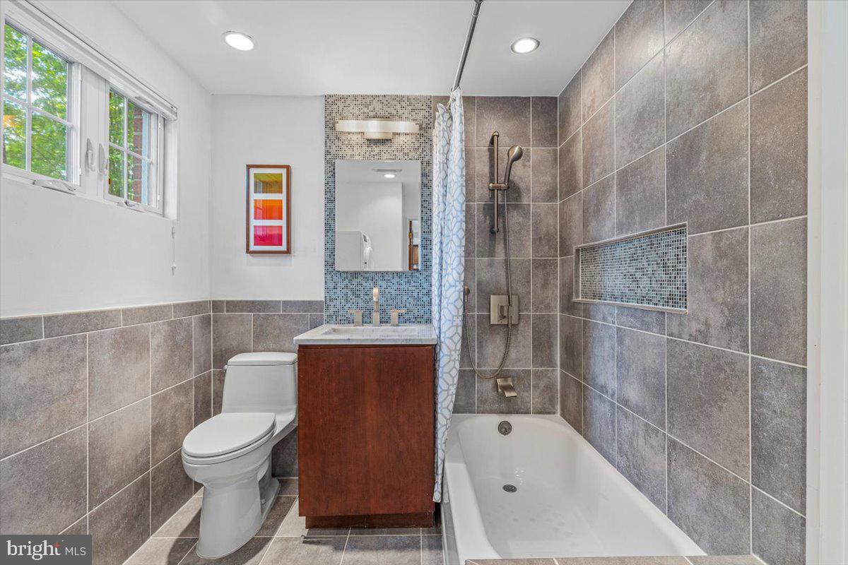 PARKFAIRFAX - Residential