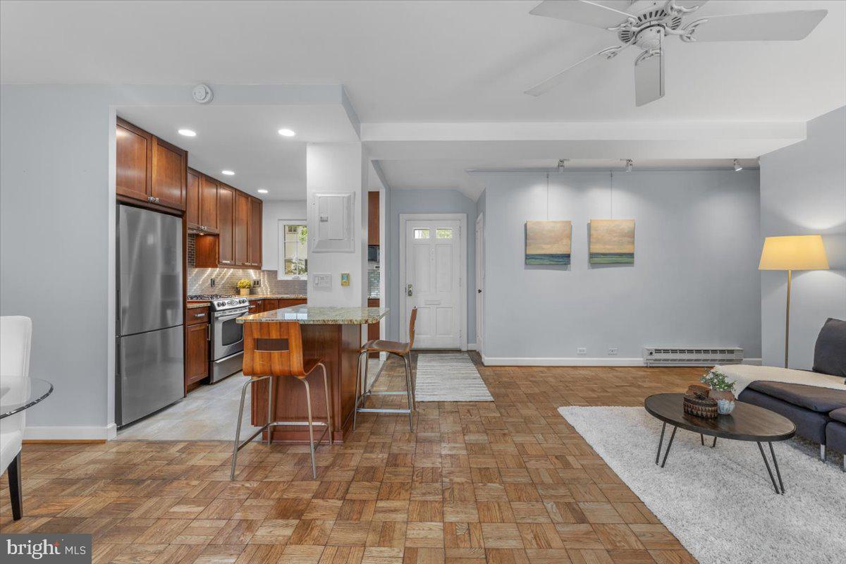 PARKFAIRFAX - Residential