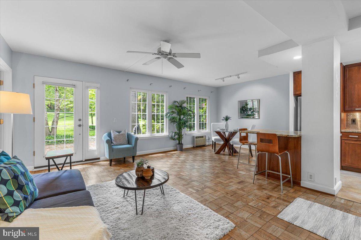 PARKFAIRFAX - Residential