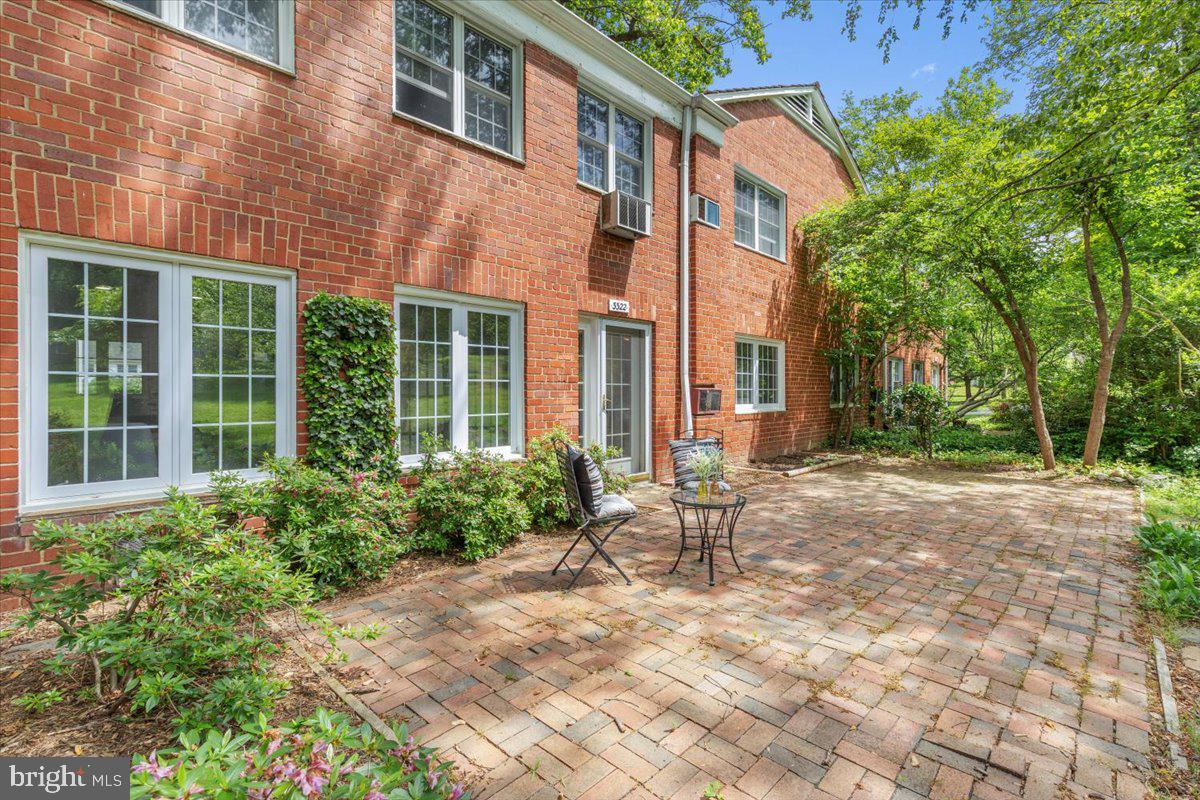 PARKFAIRFAX - Residential