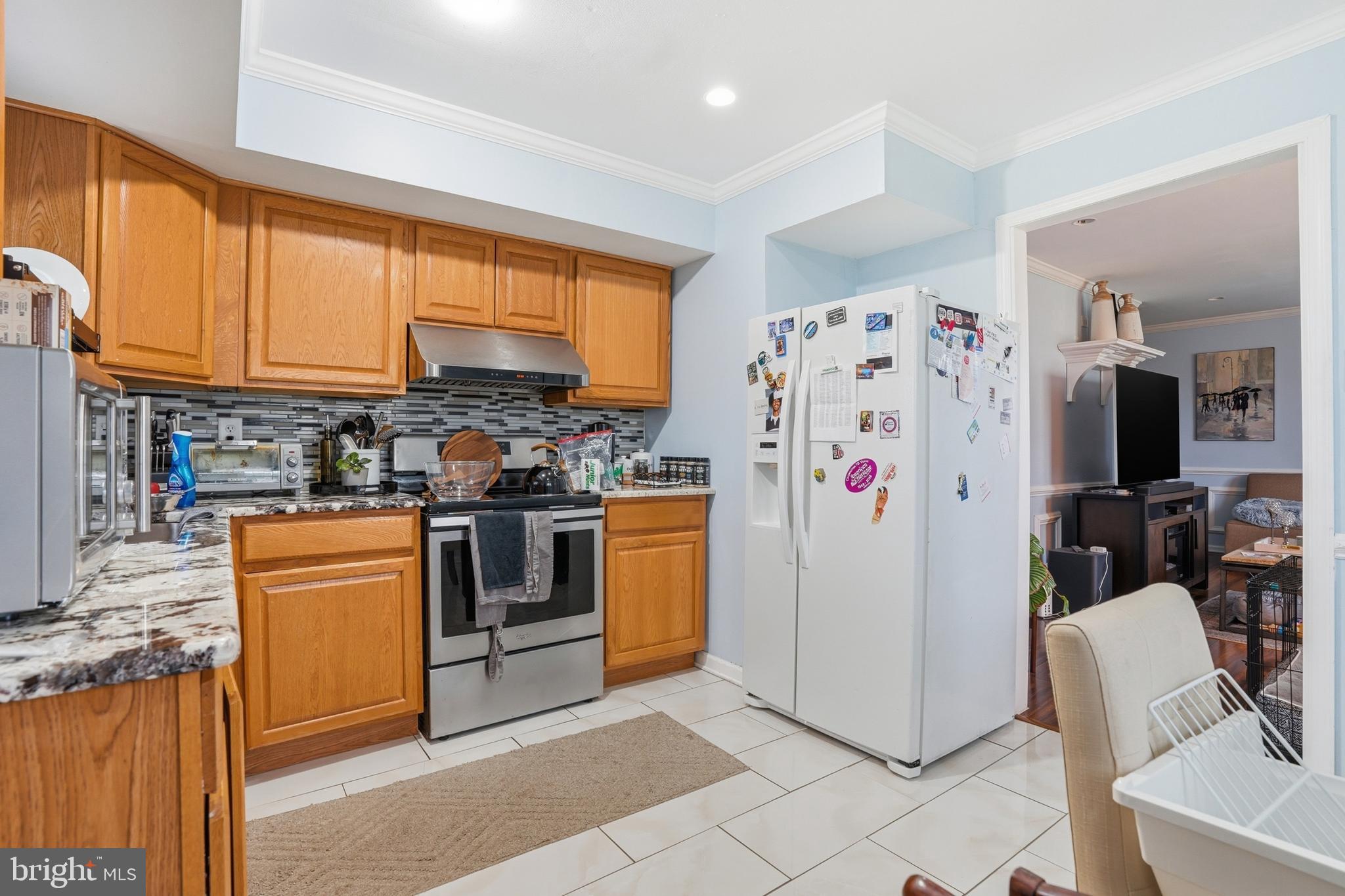 HUNTER CREST - Residential Income