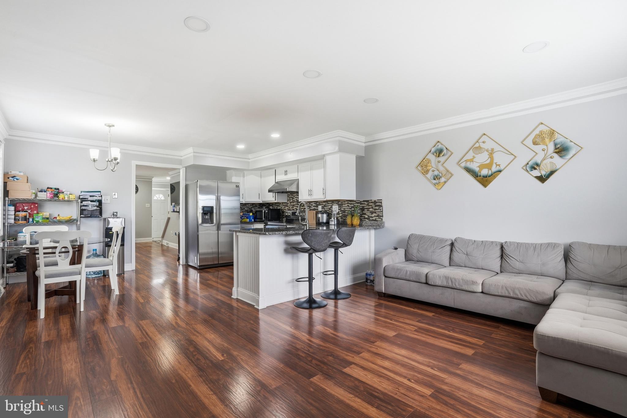HUNTER CREST - Residential Income